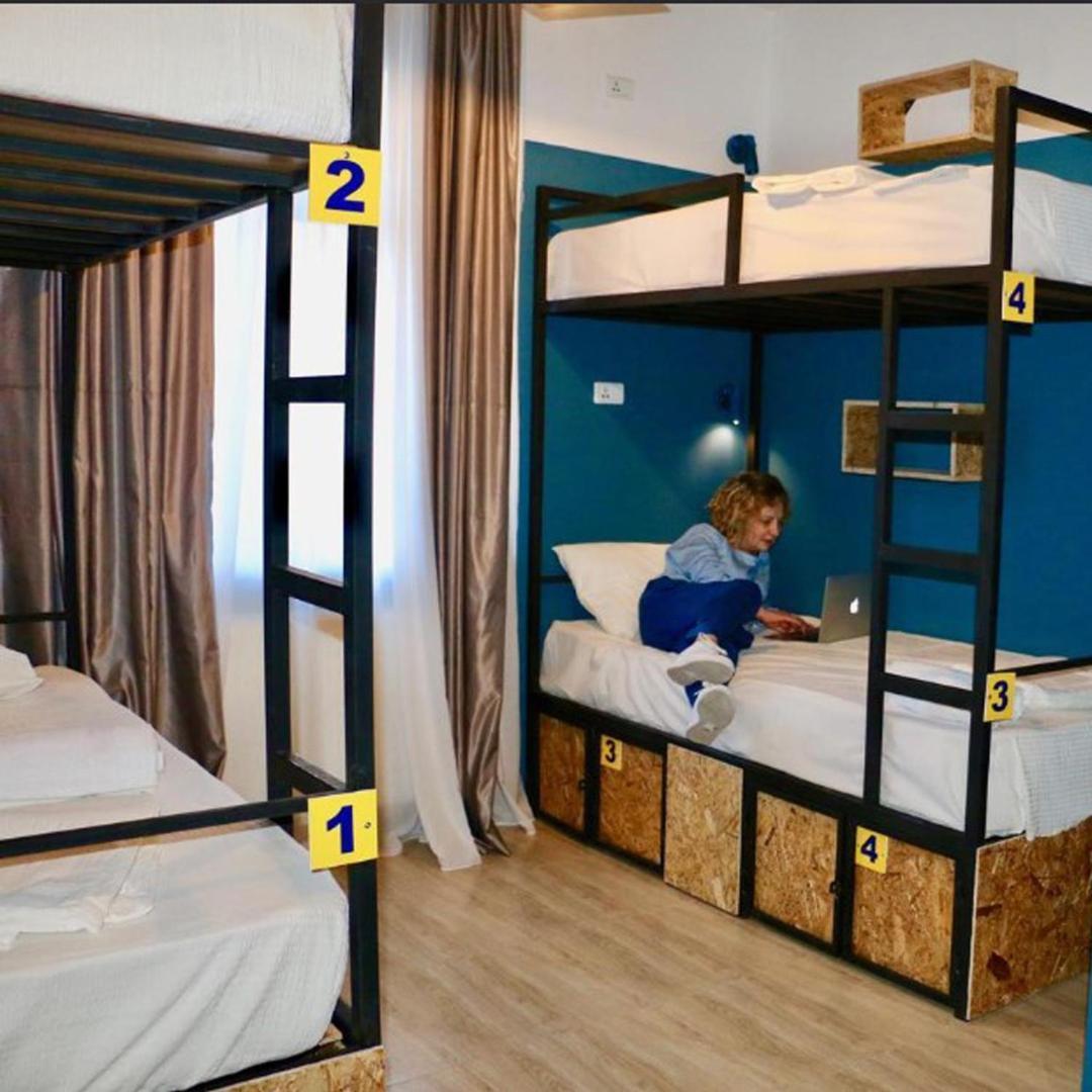 Scary Hostel Tbilisi Ngoại thất bức ảnh