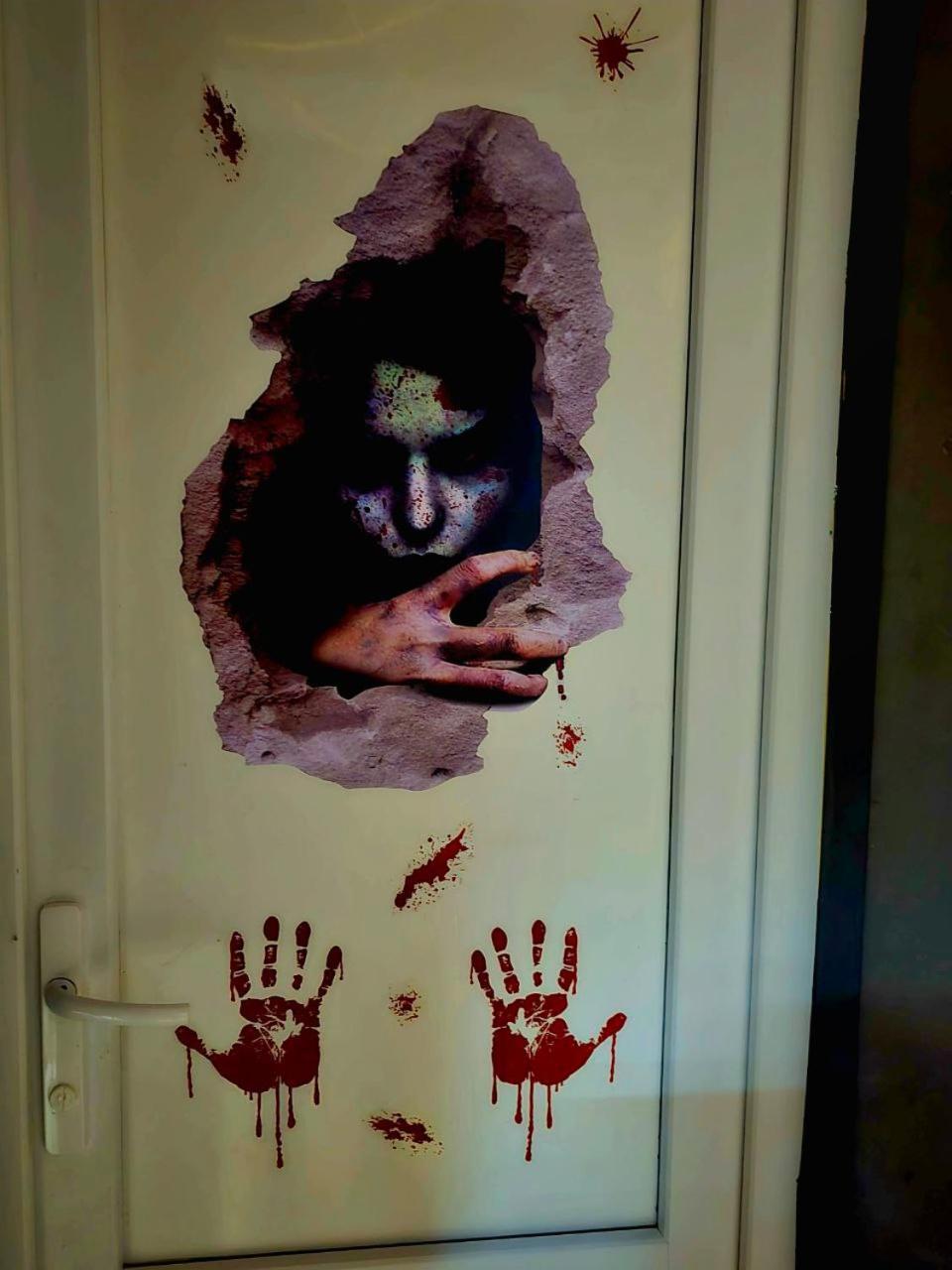 Scary Hostel Tbilisi Ngoại thất bức ảnh